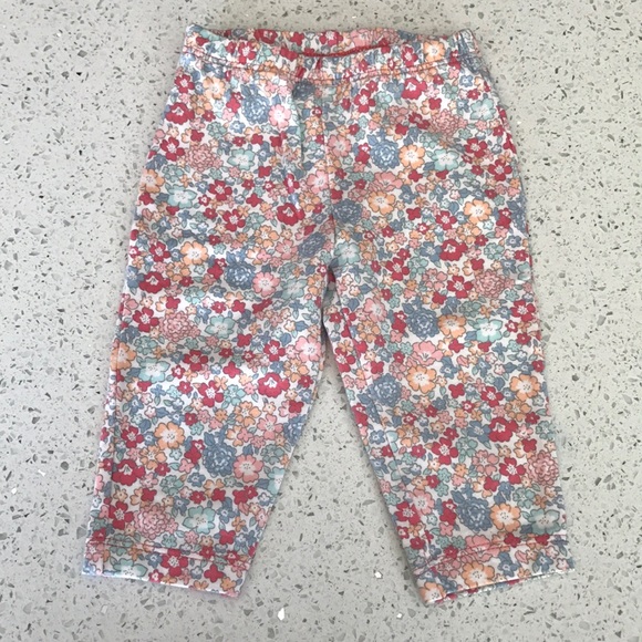 Carters Set - Picture 5 of 8